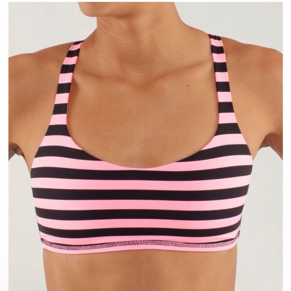 Lululemon Free To Be Bra